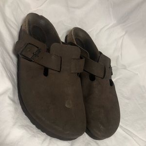 Brown Birkenstocks!